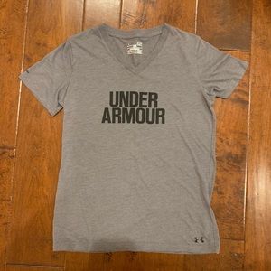 Under armor tee!
